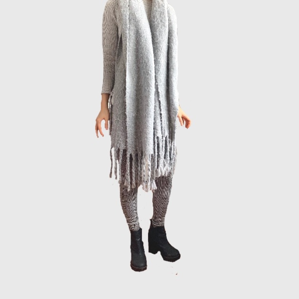Springfield thick grey scarf